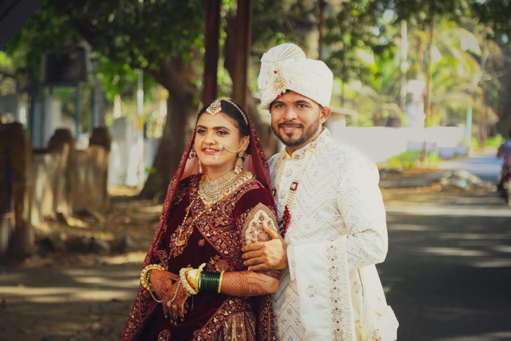 Candid vs Traditional Wedding Photography examples